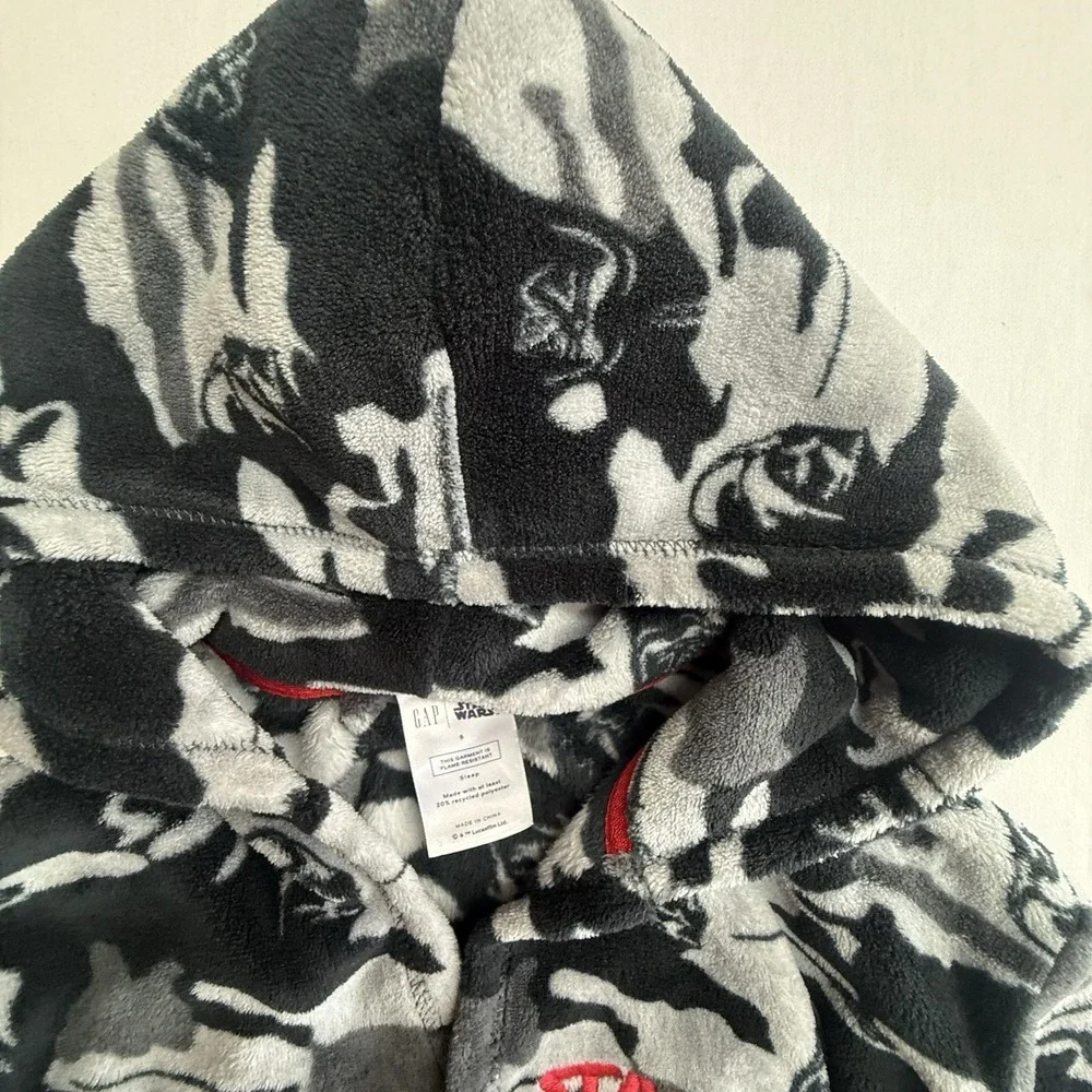 GAP Star Wars Kids Robe Darth Vader Hooded Fleece Belt Sz 8‎ Gray